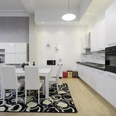 3Br - Central Cozy 150M2 Flat